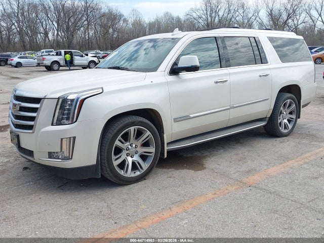 Aukcja sprzedaży 2015 Cadillac Escalade Esv Luxury, vin: 1GYS4SKJ9FR555624, numer aukcji: 44714963