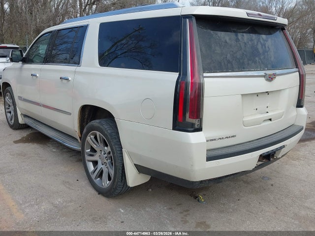 Aukcja sprzedaży 2015 Cadillac Escalade Esv Luxury, vin: 1GYS4SKJ9FR555624, numer aukcji: 44714963