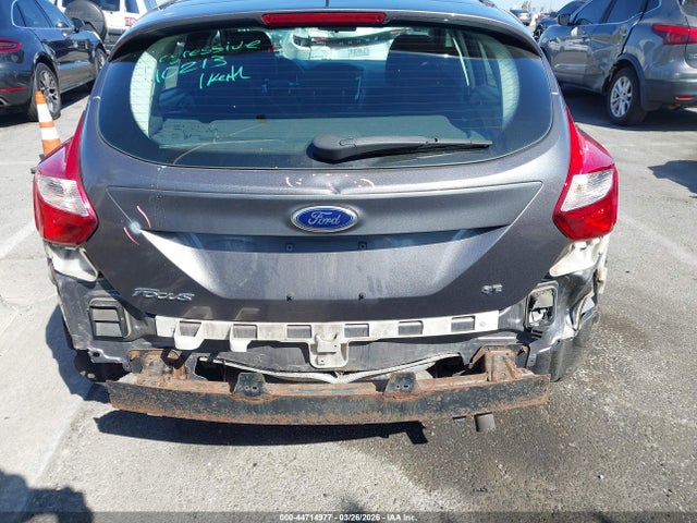 Ford FOCUS SE 2014 1FADP3K2XEL288473 Image 18