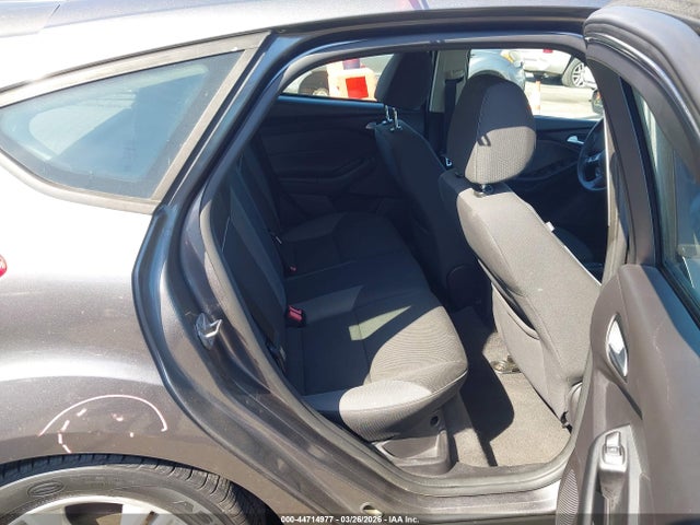 Ford FOCUS SE 2014 1FADP3K2XEL288473 Image 20