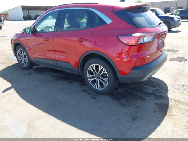 44714992 :رقم المزاد ، 1FMCU0H62LUB08431 vin ، 2020 Ford Escape Sel مزاد بيع