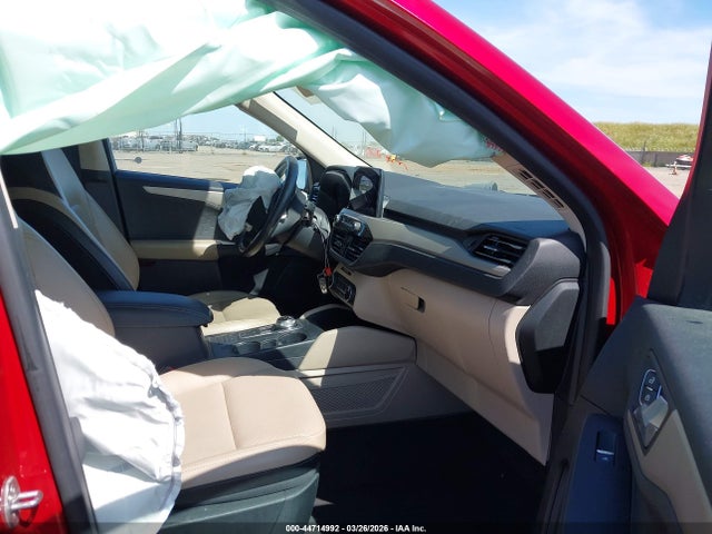 44714992 :رقم المزاد ، 1FMCU0H62LUB08431 vin ، 2020 Ford Escape Sel مزاد بيع