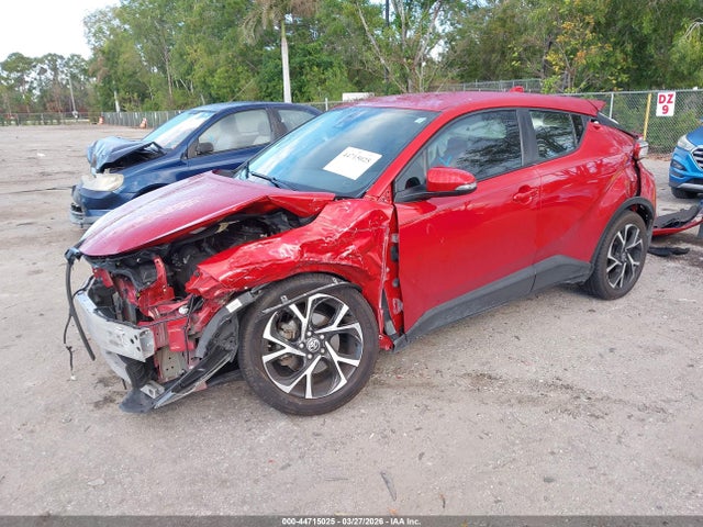 2021 TOYOTA C-HR NMTKHMBX3MR123456 Photo 1