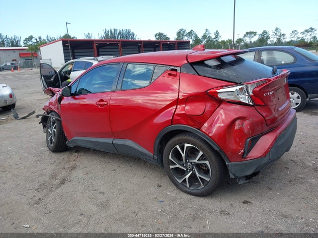 2021 TOYOTA C-HR NMTKHMBX3MR123456 Photo 2