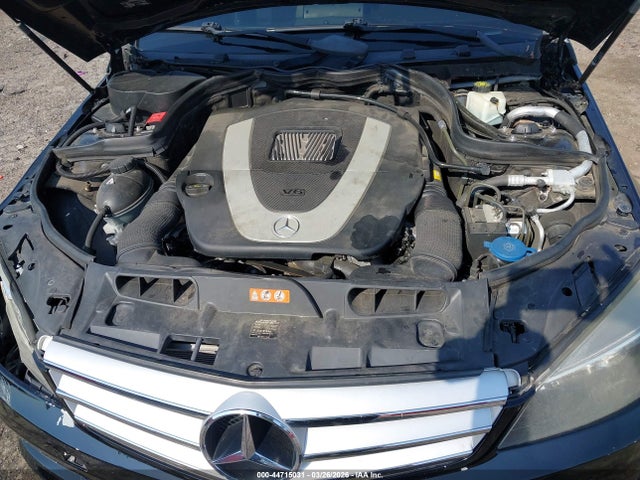 Продаж на аукціоні авто 2011 Mercedes-benz C 350 Sport, vin: WDDGF5GB0BR141799, номер лоту: 44715031
