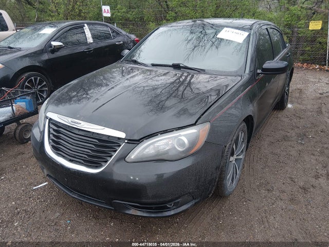 2014 CHRYSLER 200 1C3CCBBG0EN178886 Photo 1