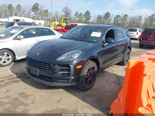 2020 PORSCHE MACAN WP1AB2A51LLB32867 Photo 1