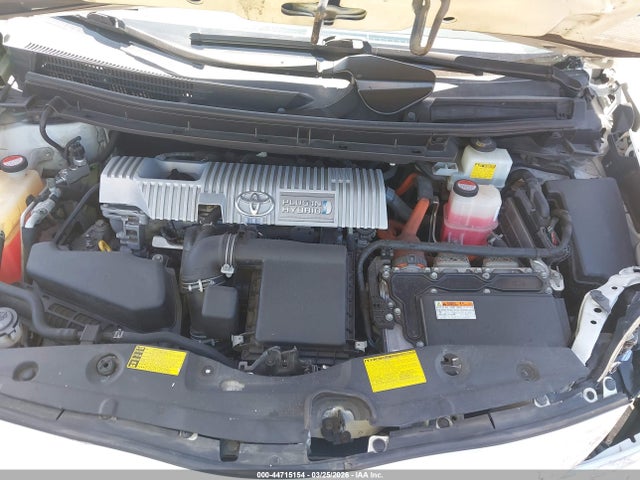 Toyota PRIUS PLUG-IN 2014 JTDKN3DP8E3063839 Image 10