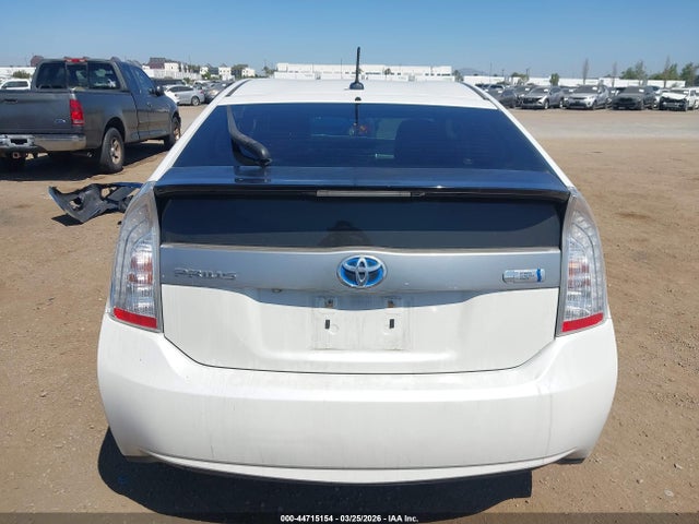 Toyota PRIUS PLUG-IN 2014 JTDKN3DP8E3063839 Image 16