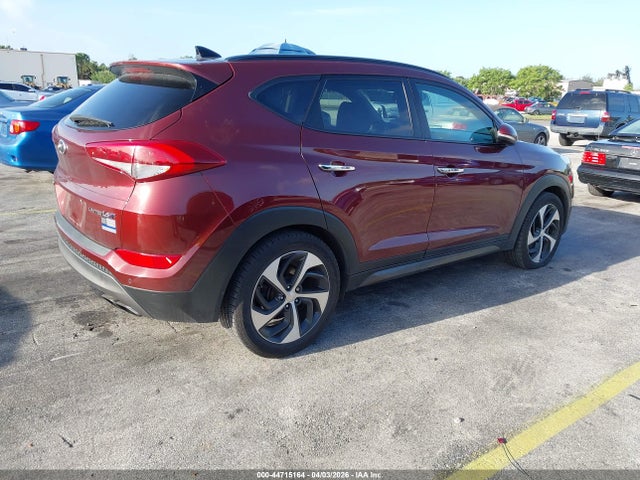 44715164 :رقم المزاد ، KM8J33A29GU138566 vin ، 2016 Hyundai Tucson Limited مزاد بيع