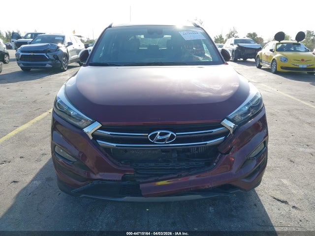 44715164 :رقم المزاد ، KM8J33A29GU138566 vin ، 2016 Hyundai Tucson Limited مزاد بيع