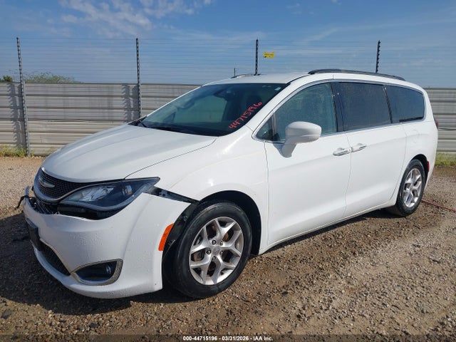 Aukcja sprzedaży 2018 Chrysler Pacifica Touring Plus, vin: 2C4RC1FGXJR133302, numer aukcji: 44715196