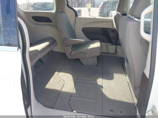 Aukcja sprzedaży 2018 Chrysler Pacifica Touring Plus, vin: 2C4RC1FGXJR133302, numer aukcji: 44715196