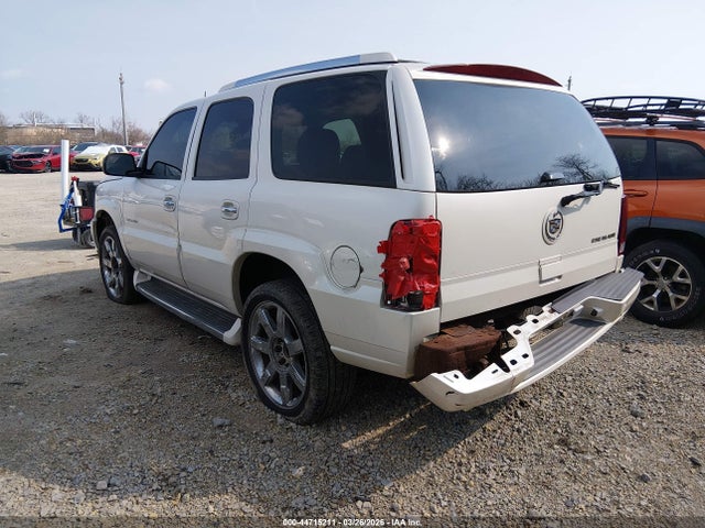 2005 CADILLAC ESCALADE 1GYEK63N85R163406 Photo 2