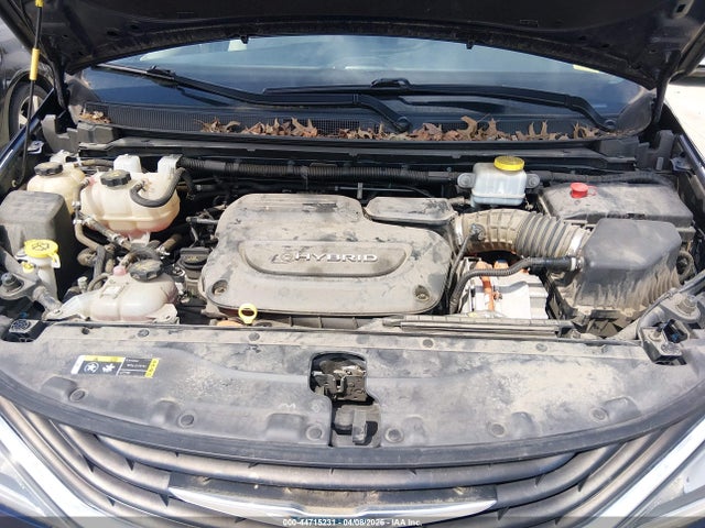 44715231 :رقم المزاد ، 2C4RC1H78JR194743 vin ، 2018 Chrysler Pacifica Hybrid Touring Plus مزاد بيع