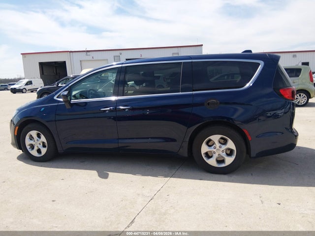 44715231 :رقم المزاد ، 2C4RC1H78JR194743 vin ، 2018 Chrysler Pacifica Hybrid Touring Plus مزاد بيع