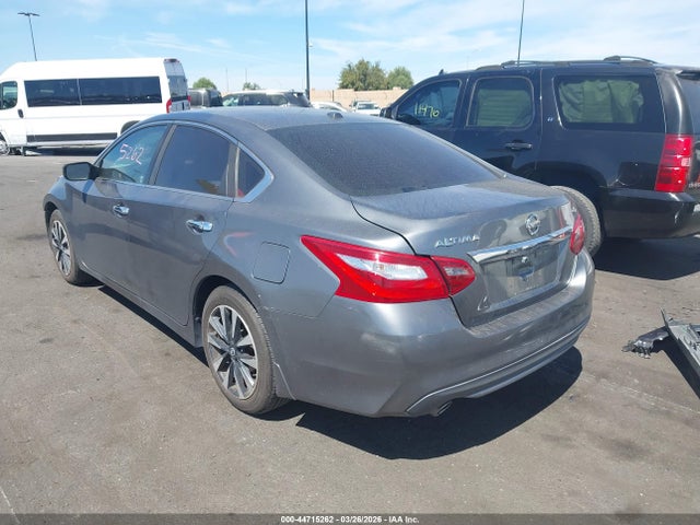 1N4AL3AP8JC245594 Nissan Altima 2.5 Sv