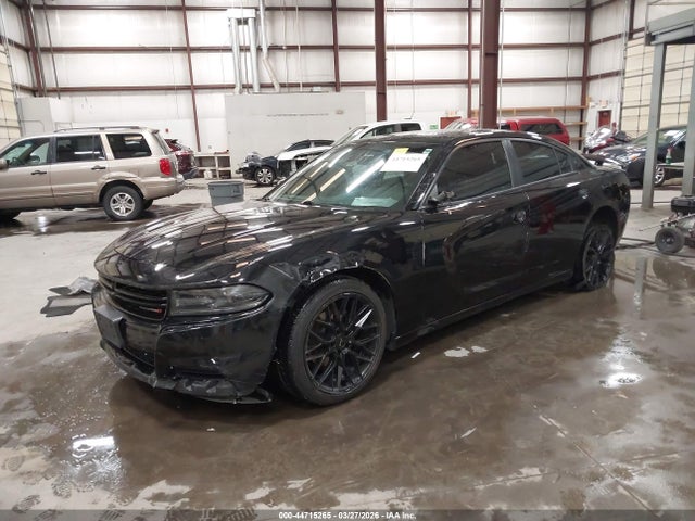 2C3CDXBGXJH129711 Dodge Charger Sxt Rwd