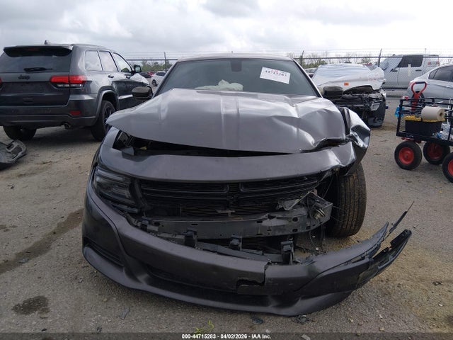 2015 Dodge Charger Sxt მანქანა იყიდება აუქციონზე, vin: 2C3CDXHGXFH800552, აუქციონის ნომერი: 44715283
