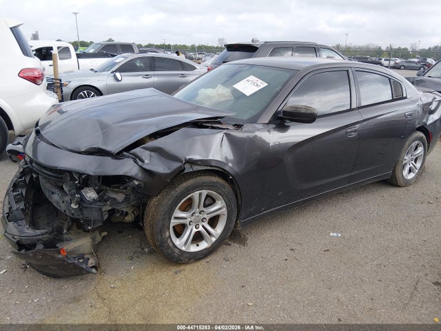 2015 Dodge Charger Sxt მანქანა იყიდება აუქციონზე, vin: 2C3CDXHGXFH800552, აუქციონის ნომერი: 44715283