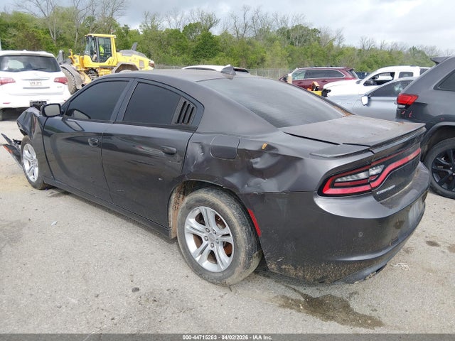 2015 Dodge Charger Sxt მანქანა იყიდება აუქციონზე, vin: 2C3CDXHGXFH800552, აუქციონის ნომერი: 44715283