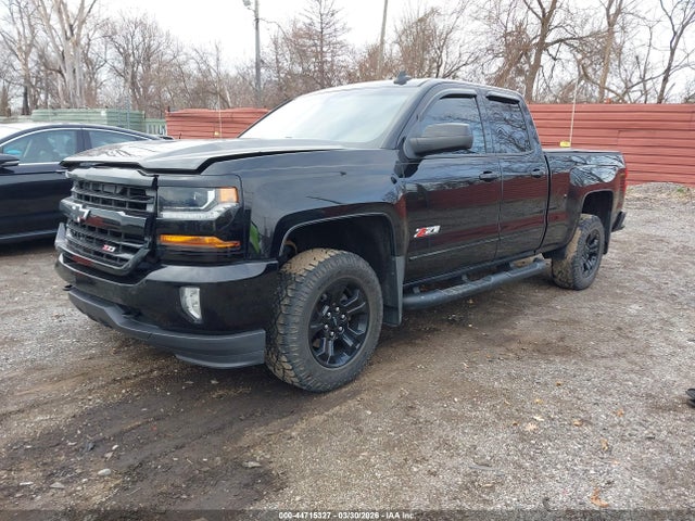 2017 Chevrolet Silverado 1500 2lt მანქანა იყიდება აუქციონზე, vin: 1GCVKREC8HZ119008, აუქციონის ნომერი: 44715327