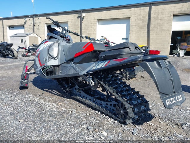 Продажа на аукционе авто 2022 Arctic Cat Riot X 8000 Es, vin: 4UF1S2JH7NT100318, номер лота: 44715340