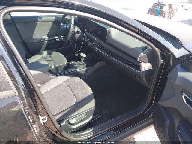 2025 KIA K4 3KPFT4DE3SE145137 Photo 4