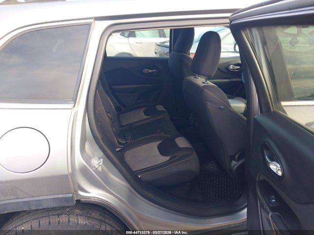 2014 Jeep Cherokee Latitude მანქანა იყიდება აუქციონზე, vin: 1C4PJMCB3EW224531, აუქციონის ნომერი: 44715379