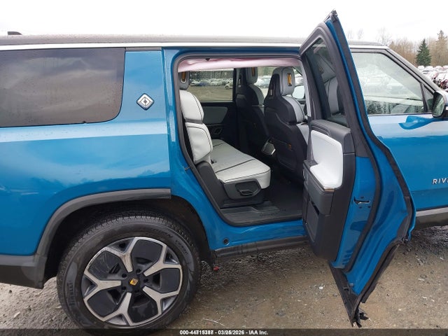 2023 RIVIAN R1S 7PDSGBBA6PN024296 Photo 7