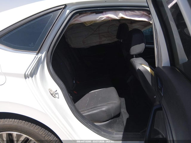 2019 Volkswagen Jetta 1.4t R-line/1.4t S/1.4t Se მანქანა იყიდება აუქციონზე, vin: 3VWCB7BU7KM149793, აუქციონის ნომერი: 44715395