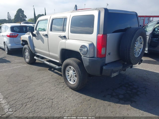 2007 HUMMER H3 SUV 5GTDN13E578127735 Photo 2