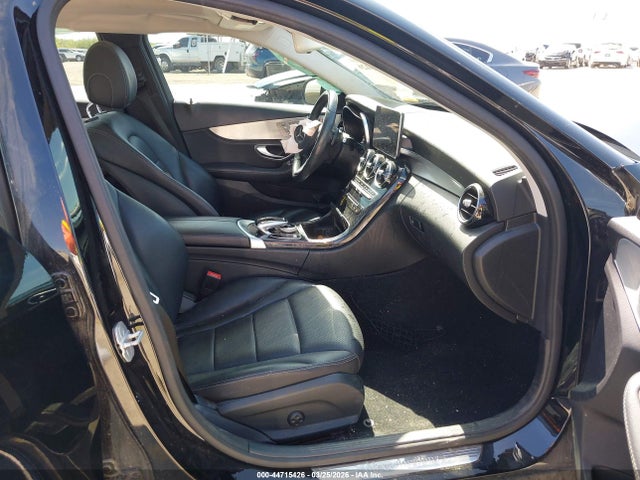2016 MERCEDES-BENZ C 300 55SWF4KB5GU098693 Photo 4
