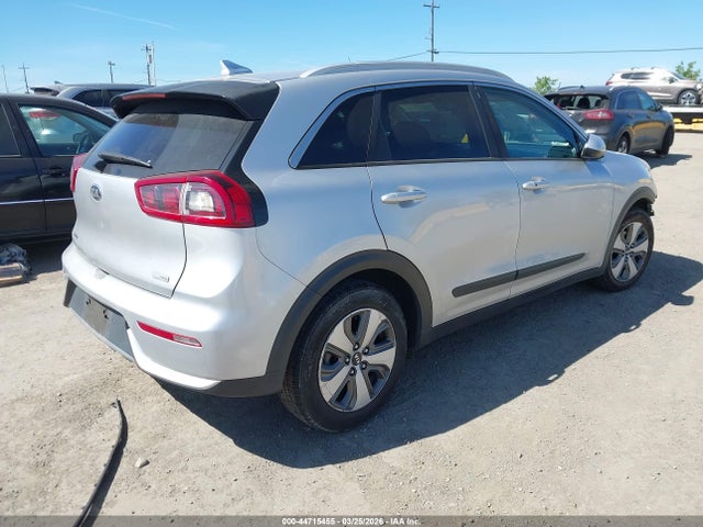 KIA NIRO LX 2019 KNDCB3LC3K5226666 Image 4