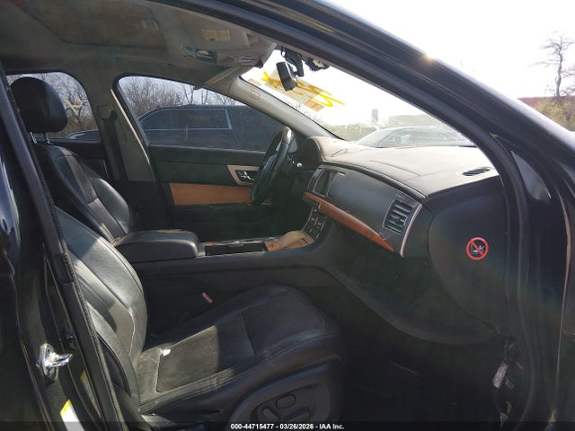 2009 JAGUAR XF SAJWA05B29HR43170 Photo 4