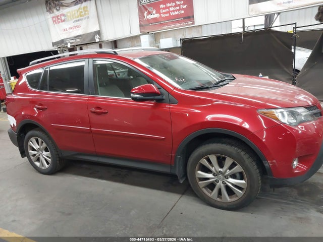 Toyota Rav4 Limited 2015 JTMDFREV1FJ049378 Image 13