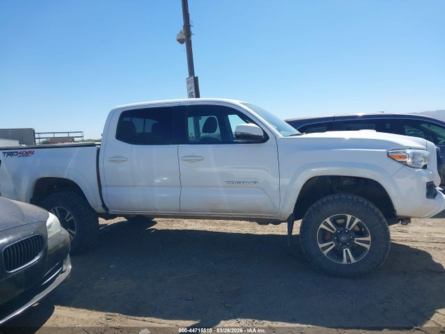 5TFCZ5AN4JX129667 Toyota Tacoma Trd Sport