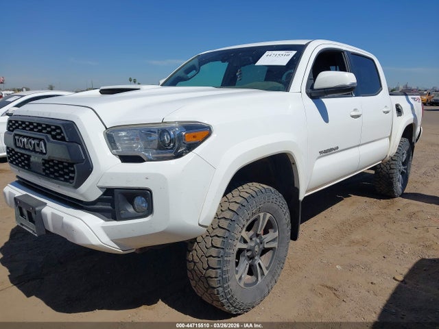 5TFCZ5AN4JX129667 Toyota Tacoma Trd Sport