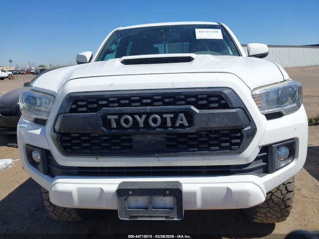 5TFCZ5AN4JX129667 Toyota Tacoma Trd Sport