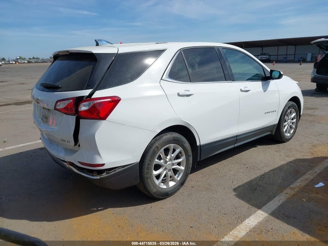 Chevrolet EQUINOX LT 2018 2GNAXSEV7J6188290 Image 4