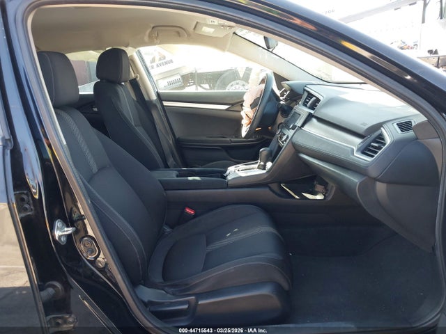 Honda Civic Lx 2017 2HGFC2F58HH534825 Image 5