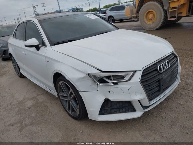 2018 AUDI A3 WAUGUGFFXJ1037671 Photo 0