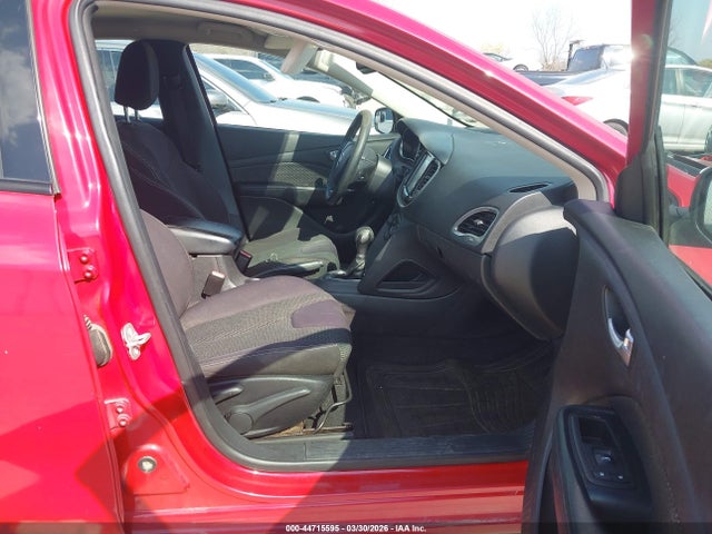 44715595 :رقم المزاد ، 1C3CDFBB1ED730541 vin ، 2014 Dodge Dart Sxt مزاد بيع