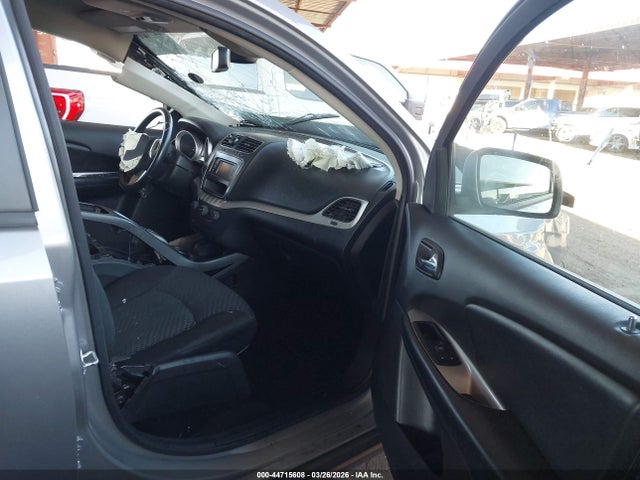 44715608 :رقم المزاد ، 3C4PDCBB6KT846206 vin ، 2019 Dodge Journey Se مزاد بيع