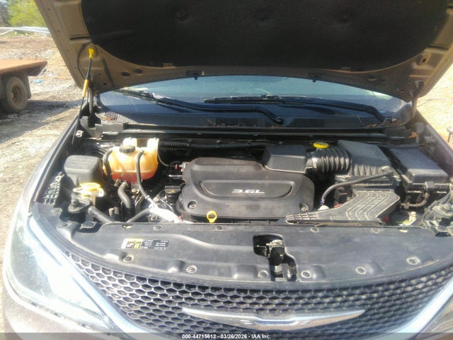 2017 CHRYSLER PACIFICA 2C4RC1EG0HR660194 Photo 9