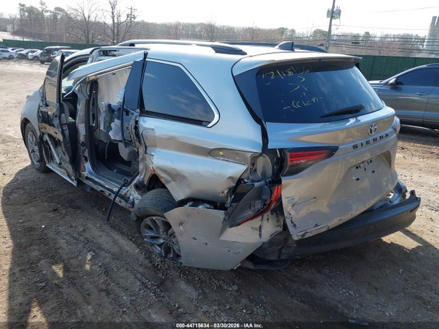 44715634 :رقم المزاد ، 5TDKRKEC9NS126861 vin ، 2022 Toyota Sienna Le مزاد بيع