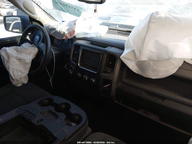 44715660 :رقم المزاد ، 1C6RR6FT9FS562257 vin ، 2015 Ram 1500 Express مزاد بيع