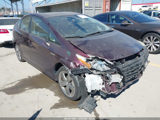 44715662 :رقم المزاد ، JTDKN3DU4D5610372 vin ، 2013 Toyota Prius Three Se مزاد بيع