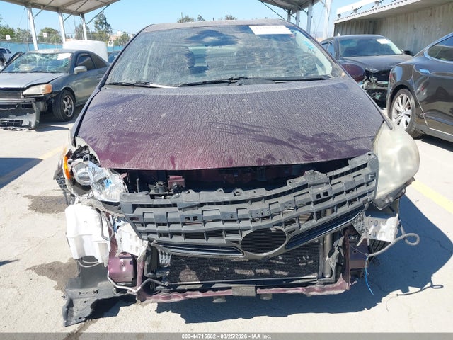 44715662 :رقم المزاد ، JTDKN3DU4D5610372 vin ، 2013 Toyota Prius Three Se مزاد بيع