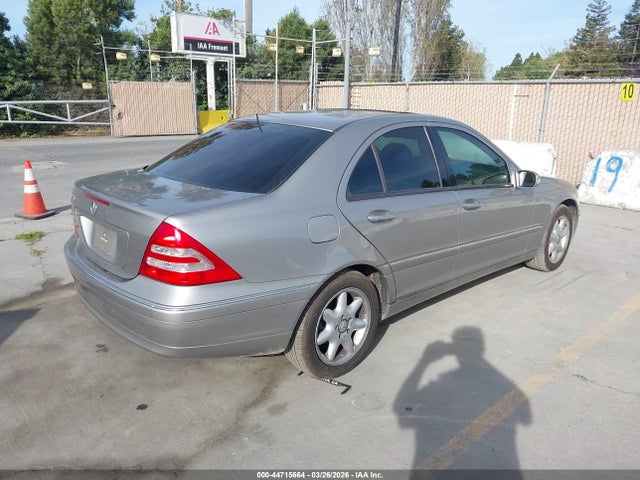 Продажа на аукционе авто 2003 Mercedes-benz C 240, vin: WDBRF61J73A423364, номер лота: 44715664